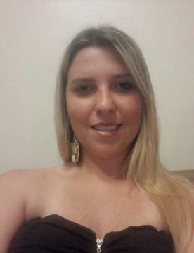 Liselore uit Zuid-Holland,Nederland